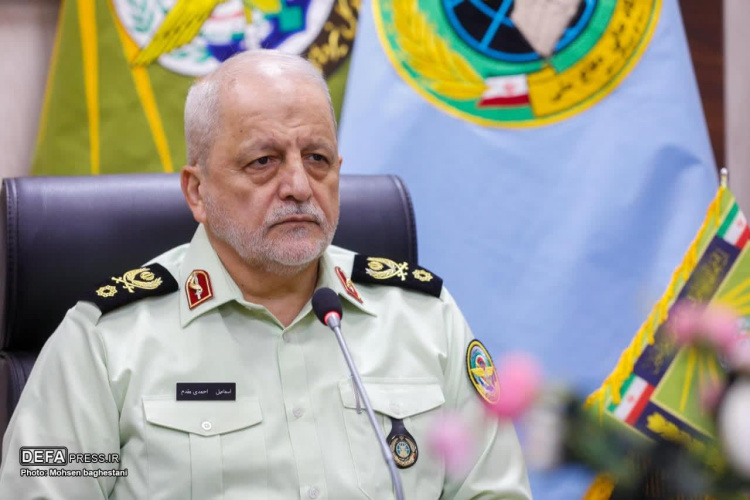 سردار احمدیمقدم: لزوم هوشیاری مسئولان در جنگ شناختی/ توانایی شکست دشمن را داریم