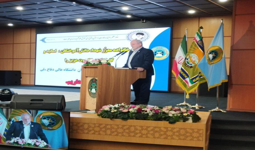 چهارمین گردهمایی دانش‌آموختگان دکتری تخصصی دانشگاه عالی دفاع ملی با حضور خانواده معظم شهدای دانشجوی دانشگاه، پیش‌کسوتان، استادان،دانش‌آموختگان و مسئولین دانشگاه برگزار گردید.